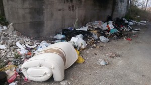 1453993908338-1031824386