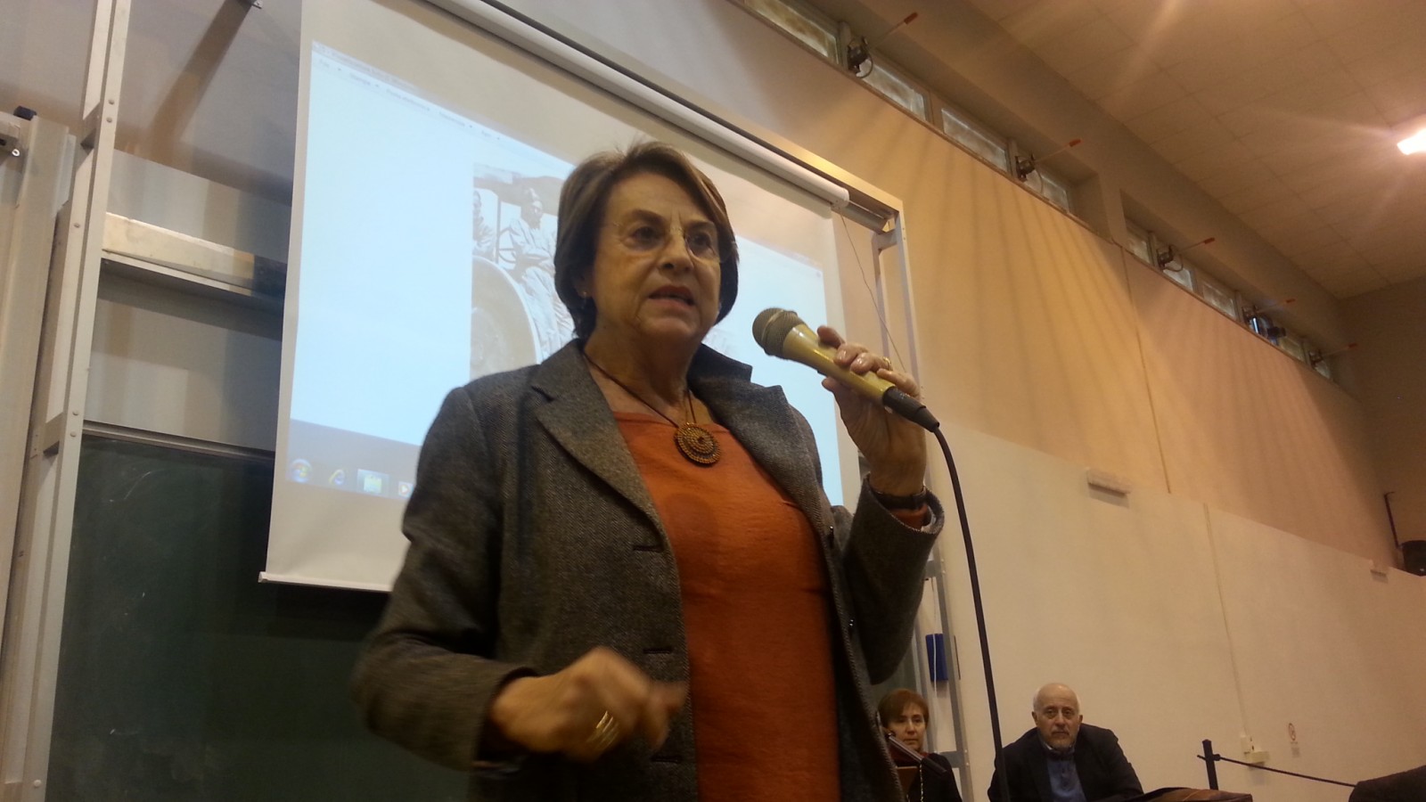 I giorni e la storia, Miriam Rebhun a Benevento