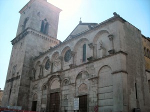 Benevento-Facciata_Duomo_2