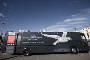 © Marco Merlini / Cgil Roma 18 gennaio 2016 Piazza dei Cinquecento Conferenza stampa del segretario generale della Cgil, Susanna Camusso per presentare la Carta dei Diritti Universali del Lavoro, ovvero un nuovo Statuto delle lavoratrici e dei  lavoratori.