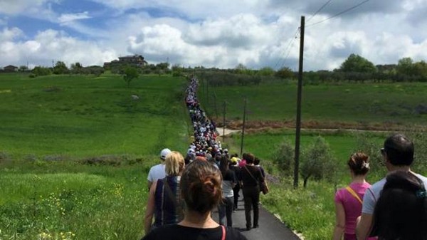 Il 1 Maggio “a piedi fino a Padre Pio” da Pastene a Pietrelcina