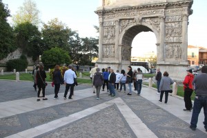 11188220_377367309100389_860291125780182317_n