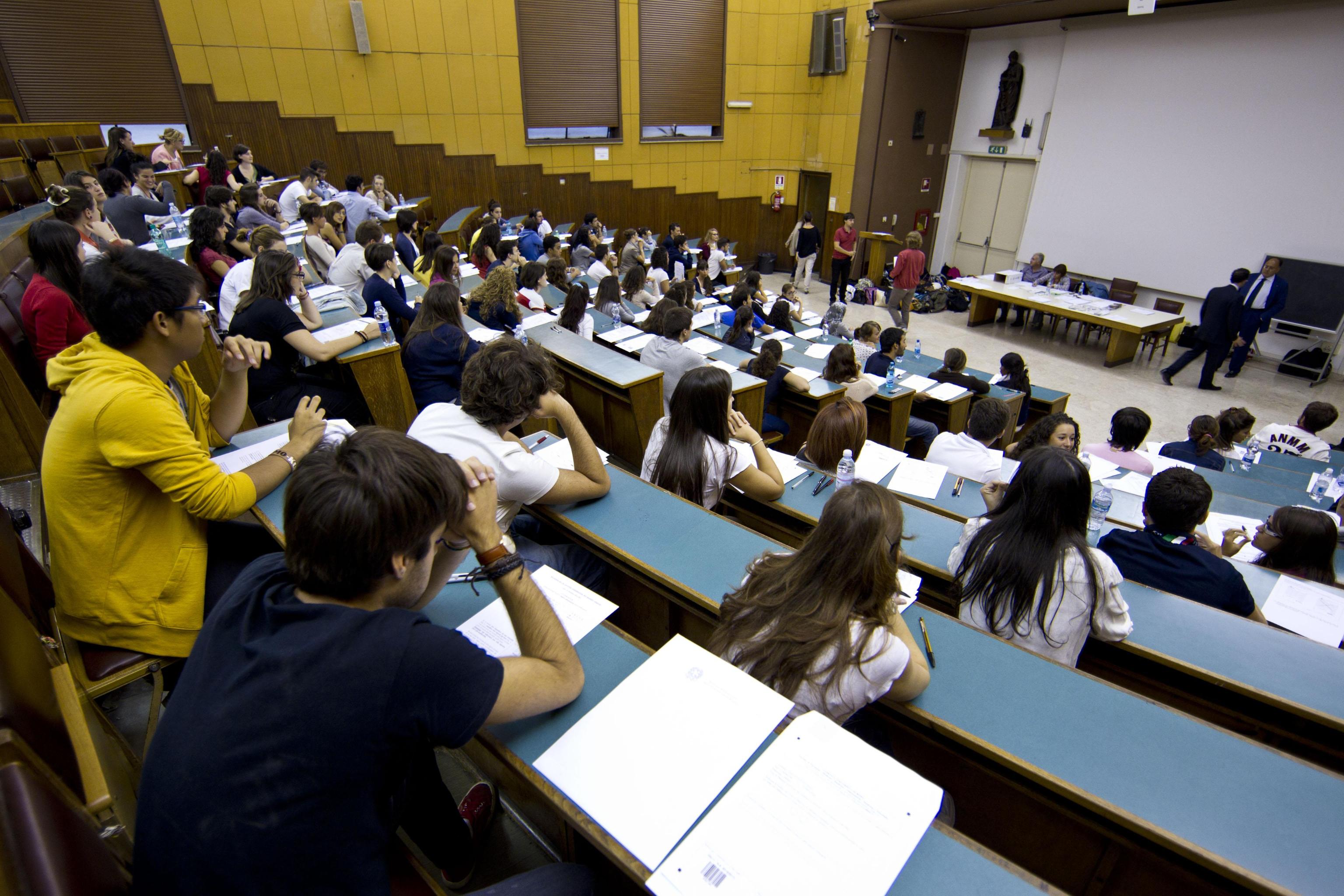 In Campania è fuga di studenti alle universita’