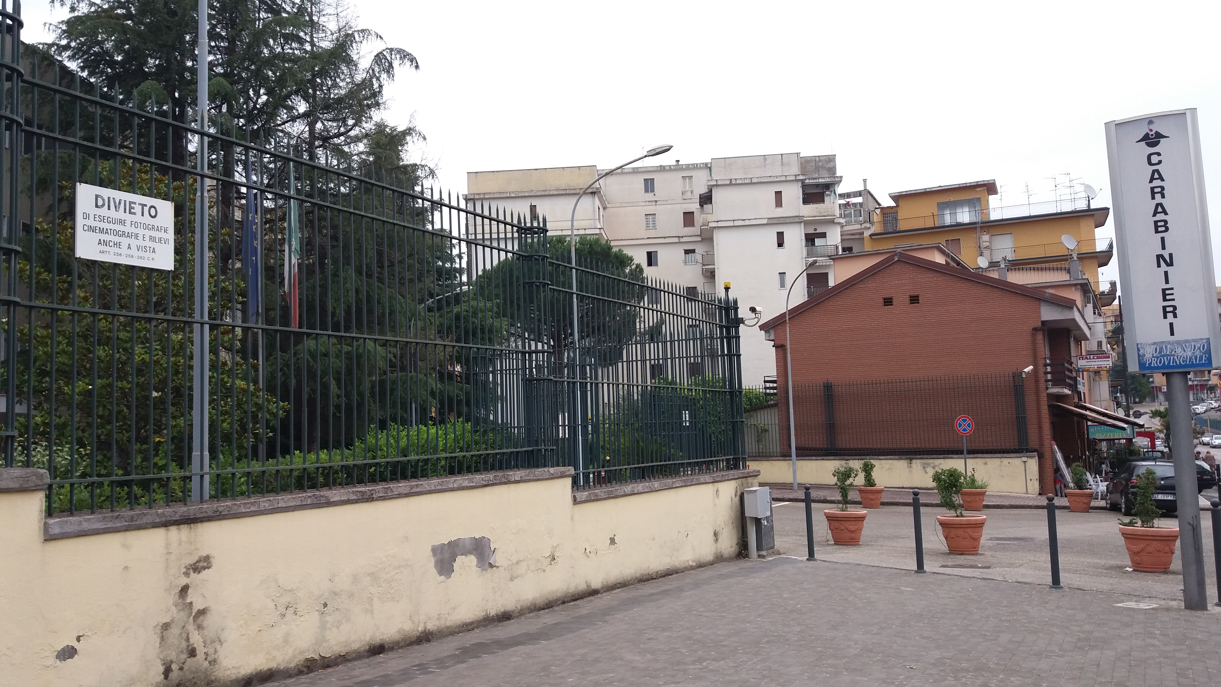Benevento| Droga al Rione Libertà, maxi operazione in un circolo: arresti e denunce