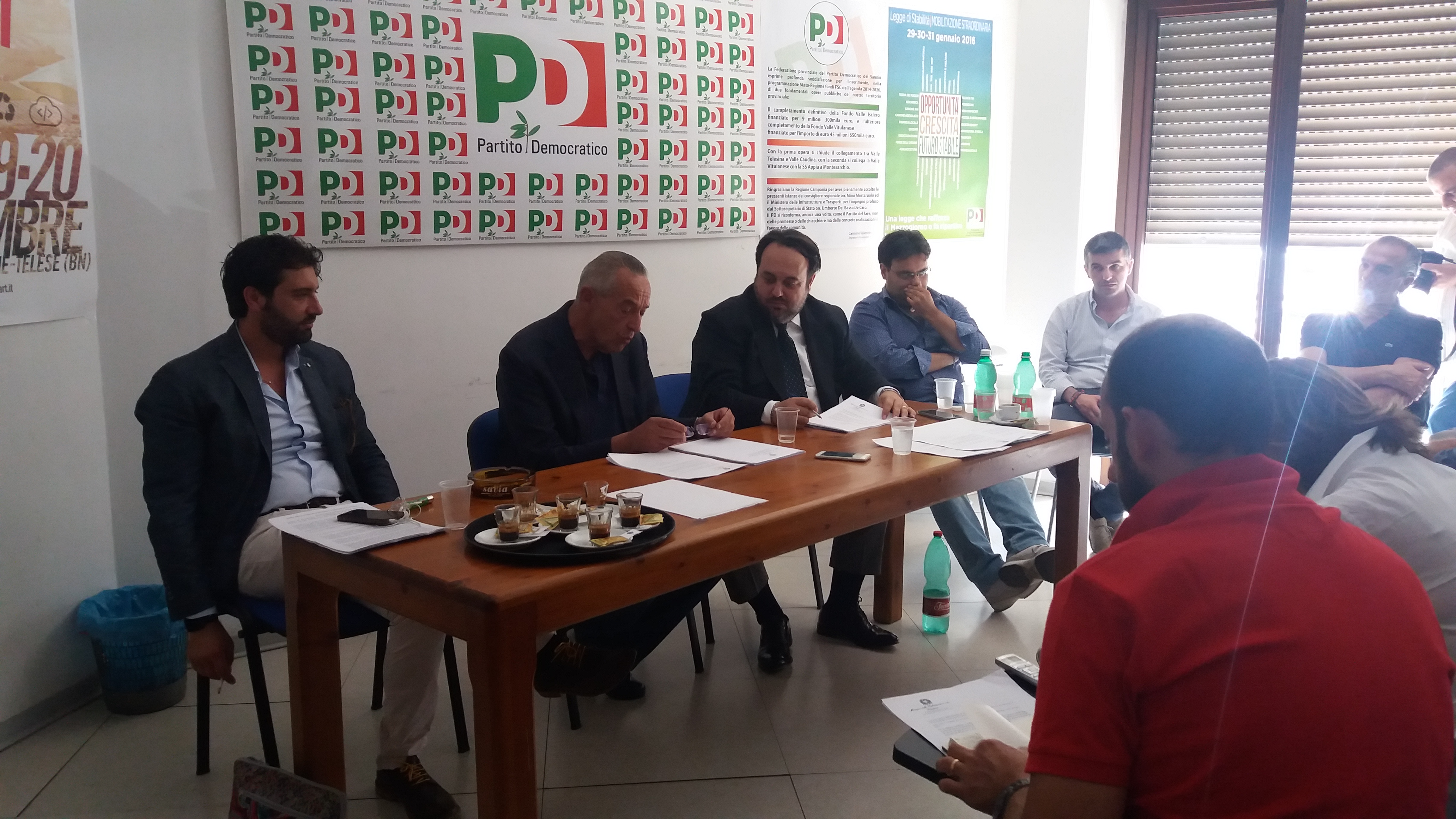 Scripta manent, e De Caro torna De Caro