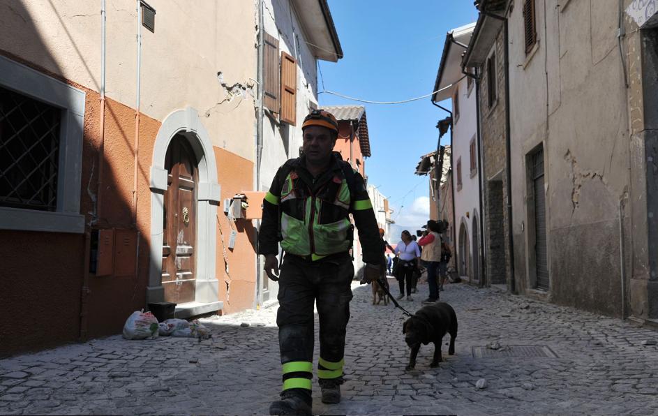 Terremoto: raccolto 1 milione e 650mila euro da Poste italiane