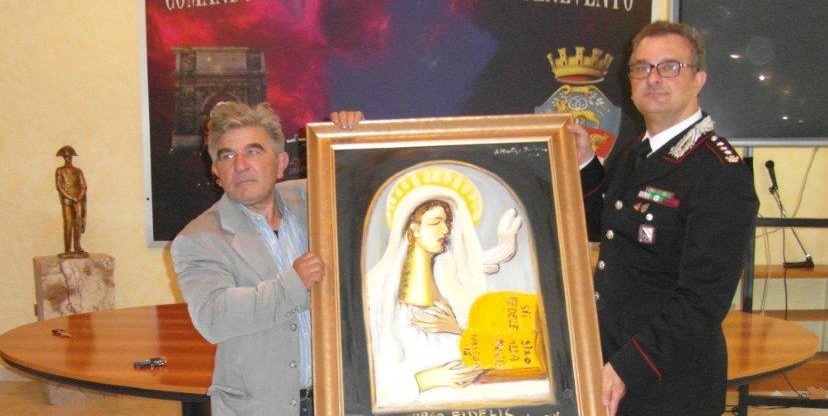 L’artista sannita Mastronunzio dona una tela all’Arma