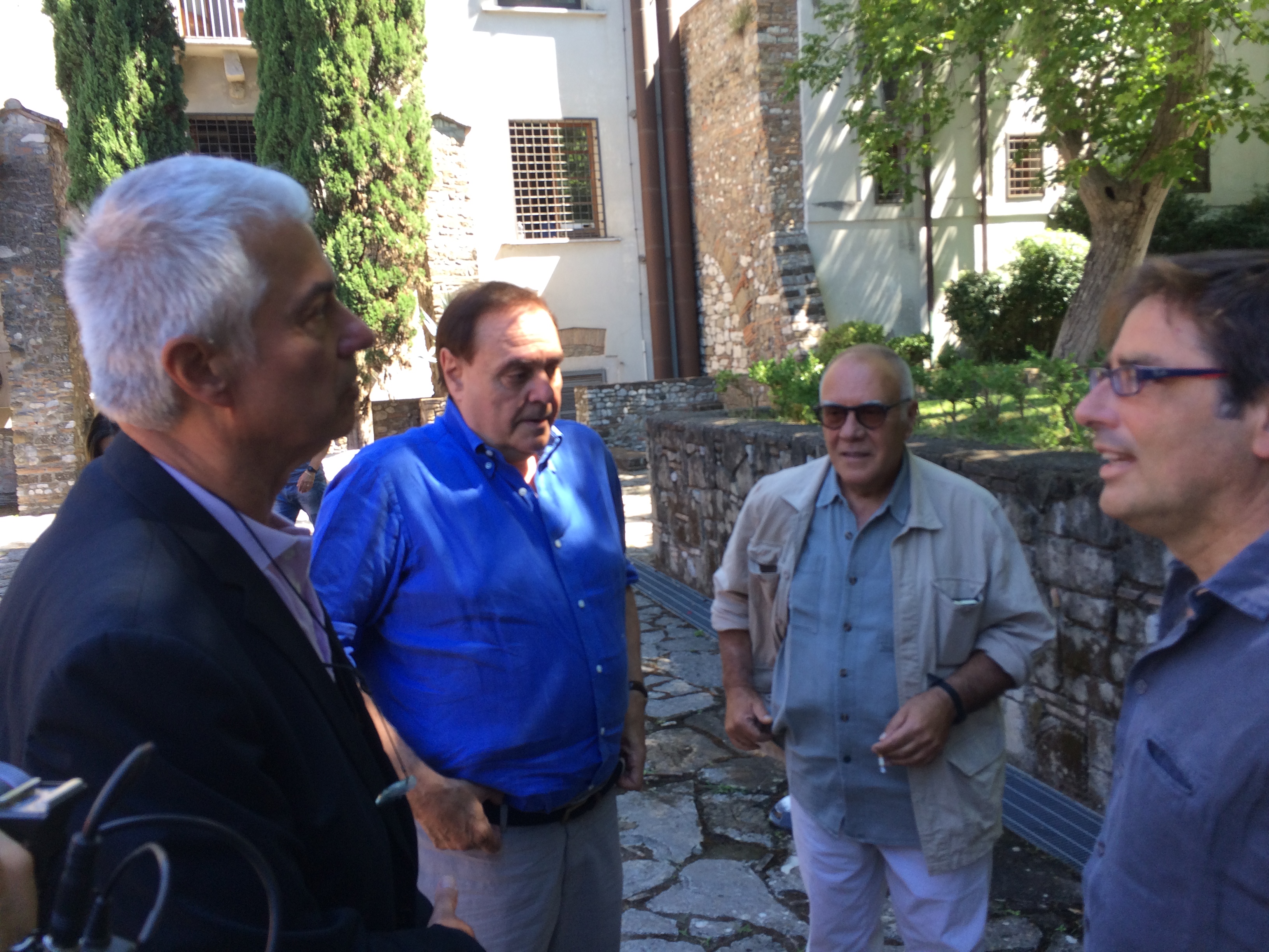 Hortus Conclusus, Mastella in visita con il maestro Paladino