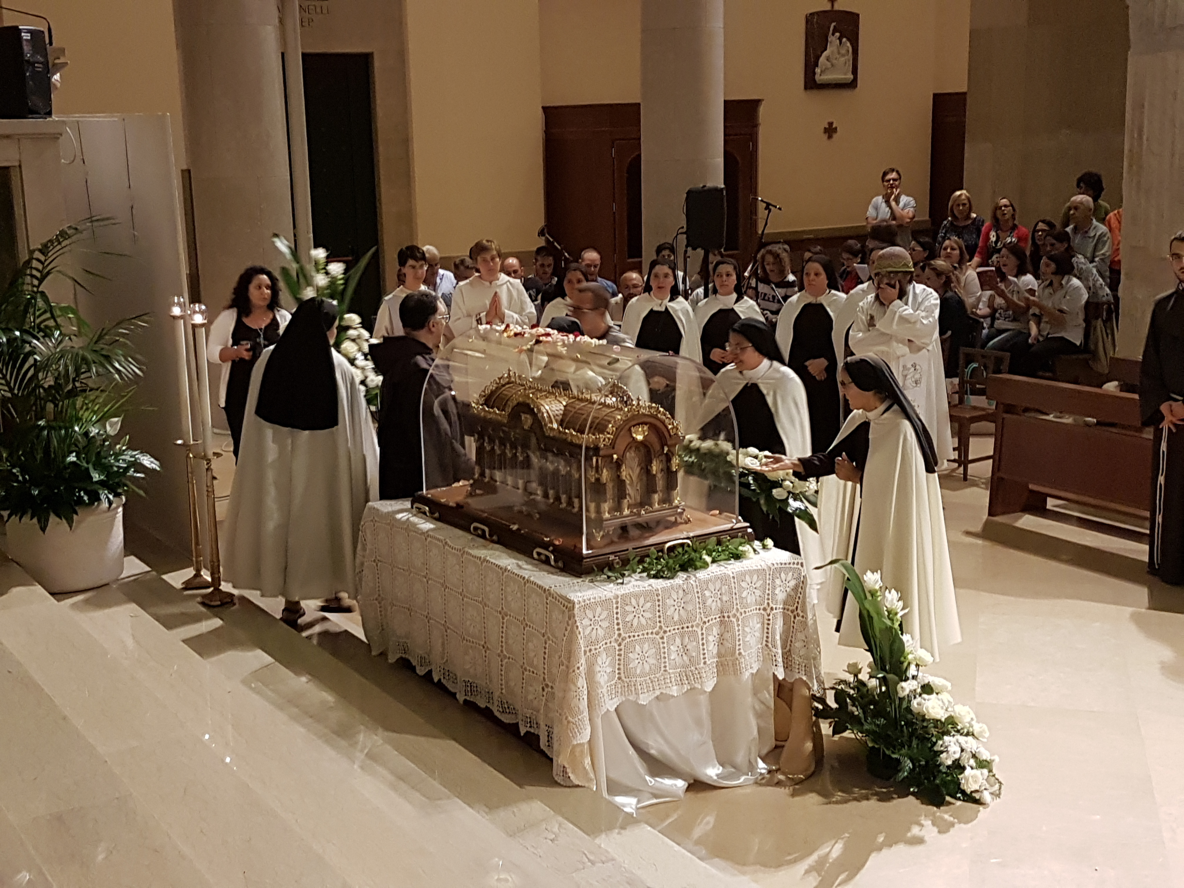 Benevento| Citta’ in festa per le reliquie di Santa Teresa/FOTO