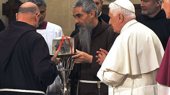 Pietrelcina| In occasione di San Pio, la reliquia vola a Boston per il Giubileo