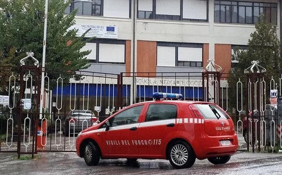 Avellino| Scuola “Cocchia”, piano sequestrato: avviso di garanzia al sindaco