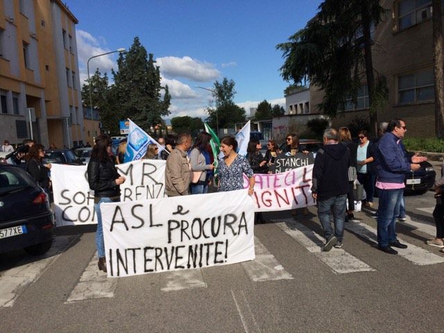 Sant’Agata de’Goti| Cmr, sit-in di protesta dinanzi la Prefettura
