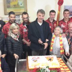 Benevento, giallorossi in visita al centro “S. Pasquale” per un sorriso agli amici anziani