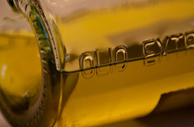 Frodi olio di oliva, il monito di Coldiretti