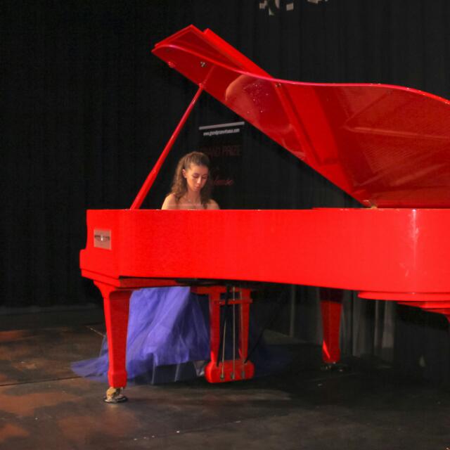 Avellino| La pianista irpina Govetosa conquista la “Royal Albert Hall” a Londra