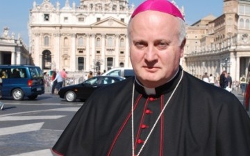 Calvi| Lutto per il Vescovo Soricelli