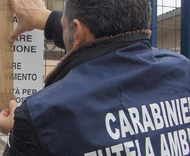 Rifiuti illeciti, sigilli per una conceria di Solofra