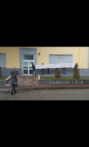 16111338_635825896619929_135380590_n