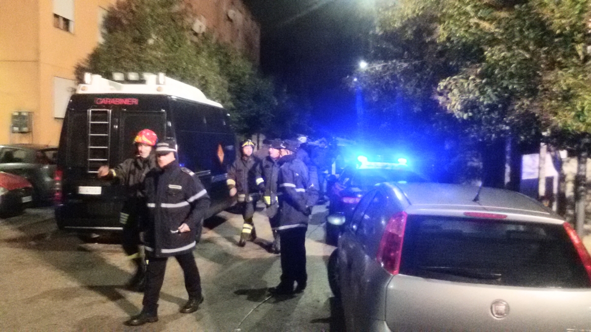 Avellino| Bomba a mano, 80 famiglie nel panico: l’incubo è finito dopo tre ore