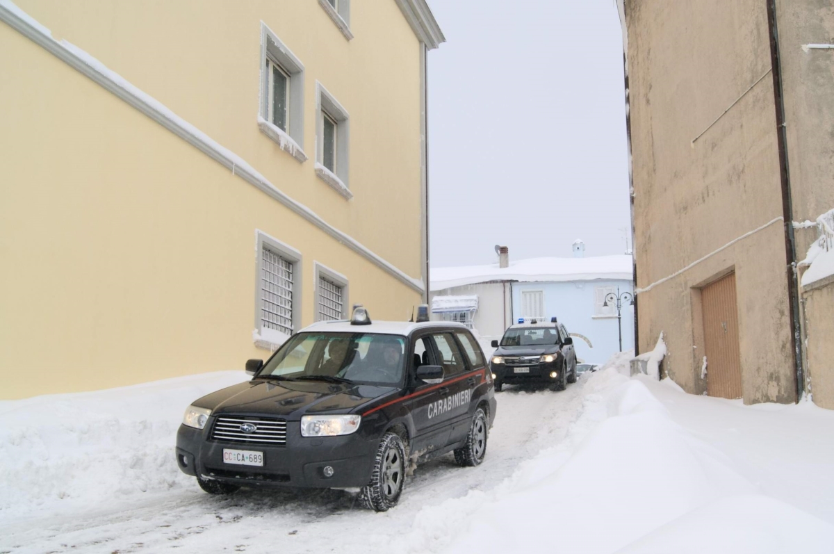 Irpinia| Anziano al freddo senza riscaldamento: i carabinieri lo “strappano” alla morte