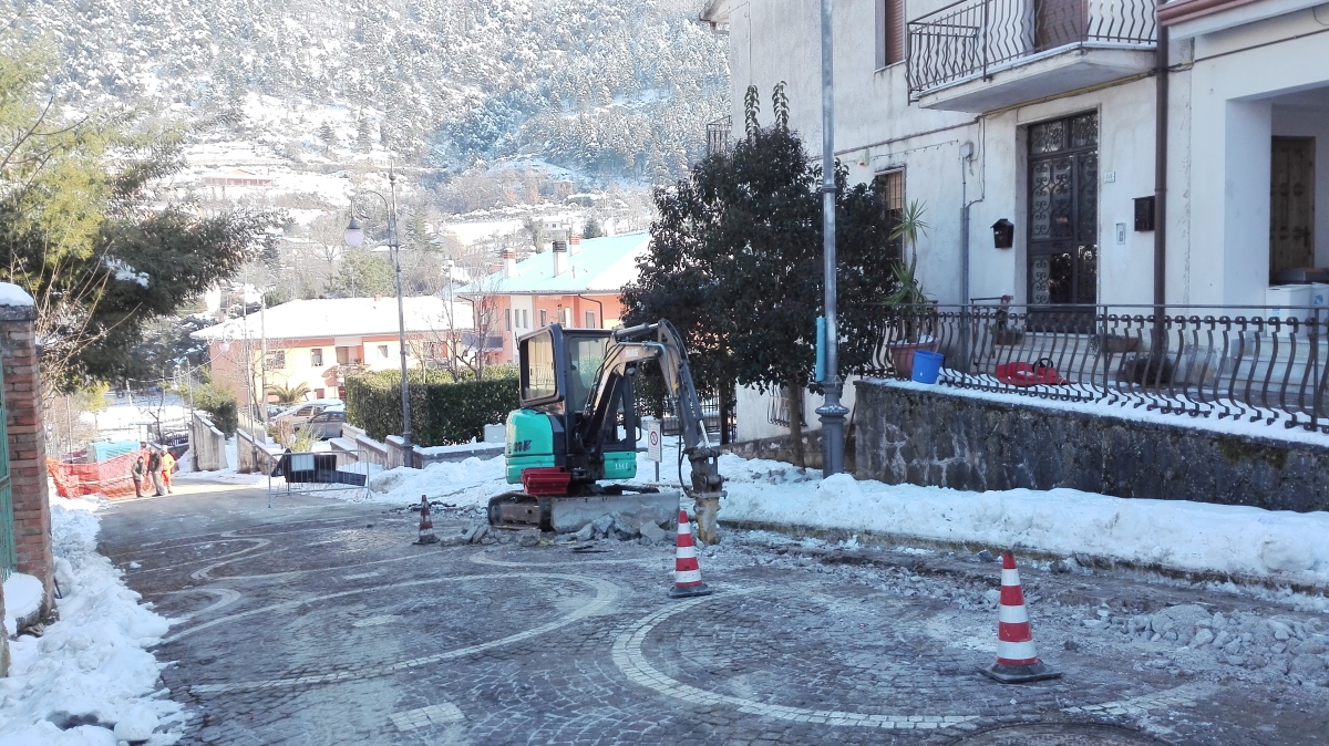 Sorbo Serpico, i cittadini la spuntano: la corrente elettrica non sarà più una chimera