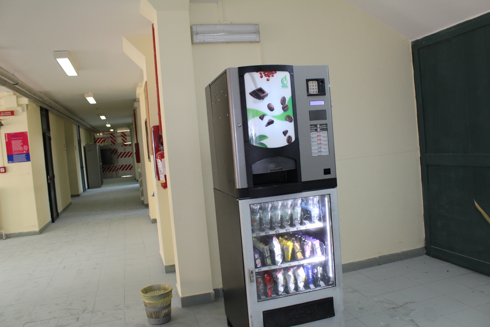 Benevento| Raid al liceo Rummo, svuotati gli estintori e rubati soldi dai distributori