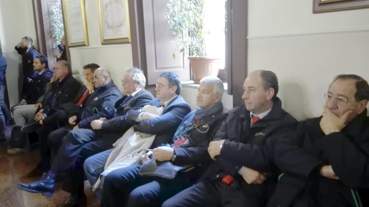 Trasporti, la Provincia di Avellino in campo: “Basta tagli”