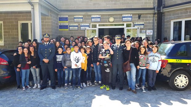 Foglianise| Le Fiamme Gialle a scuola per parlare di legalità