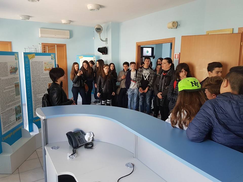 Ginestra degli Schiavoni| Studenti in visita al Museo Rem