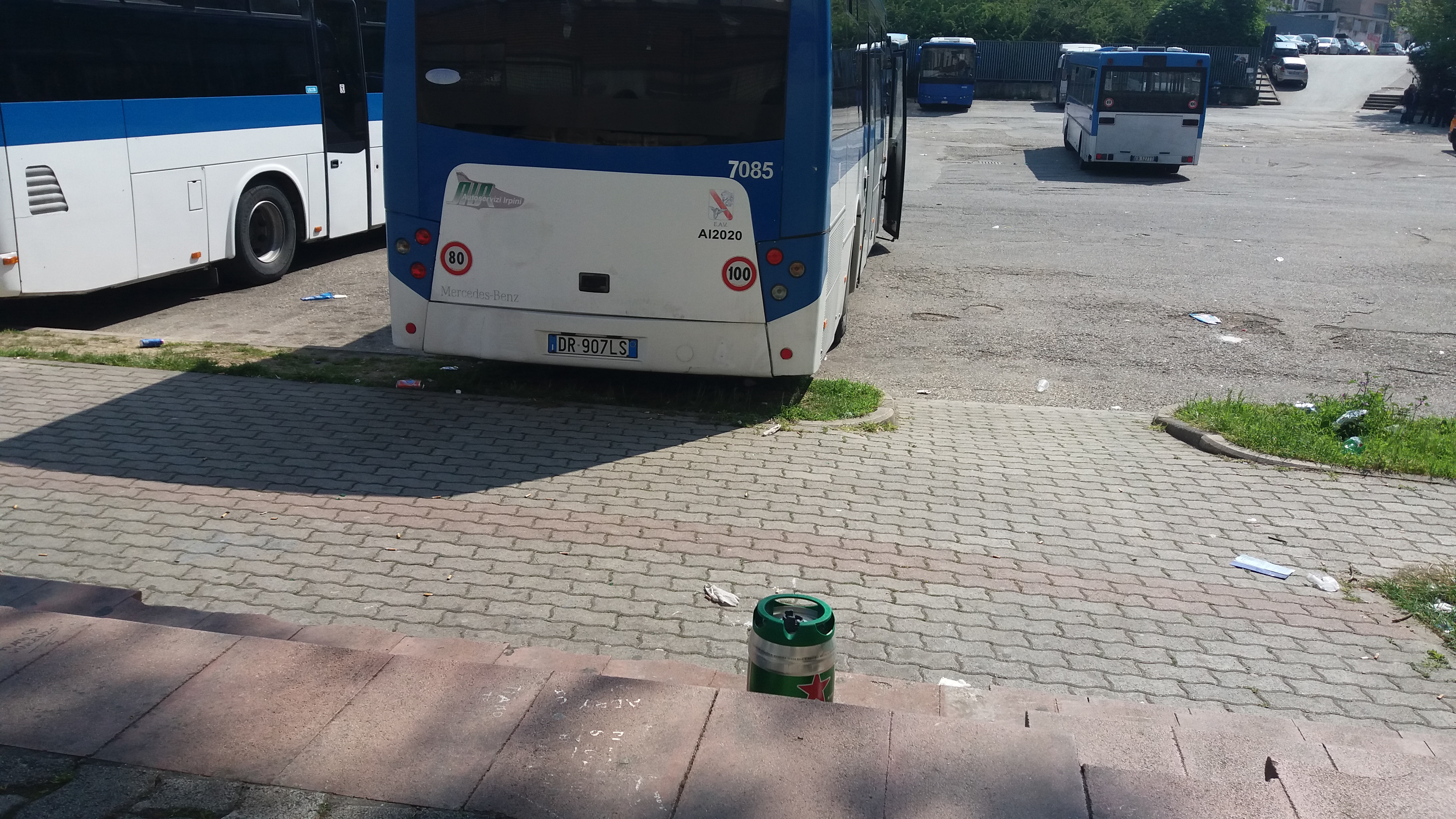 Benevento| Erba e immondizia, a Benevento Aprile…dolce dormire