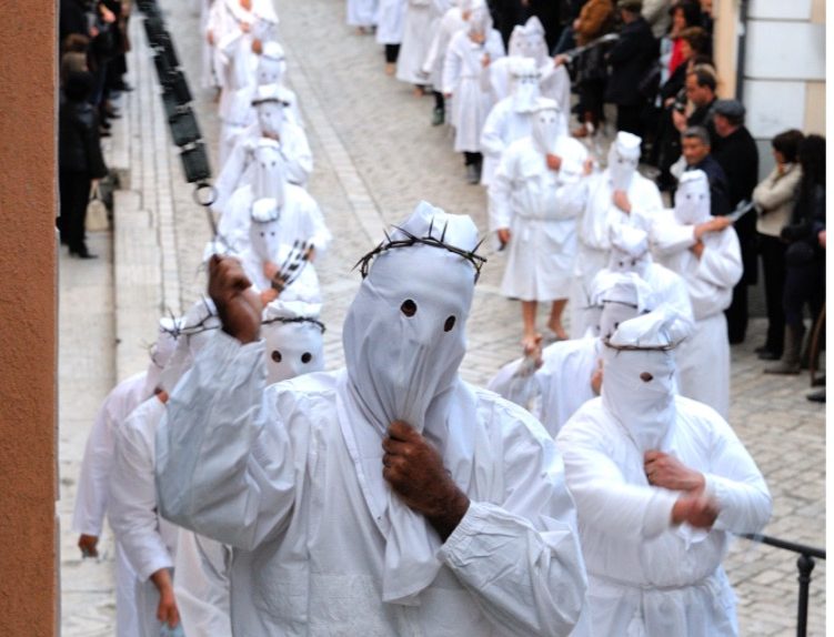 San Lorenzo Maggiore| C’è attesa per la Processione con i Battenti