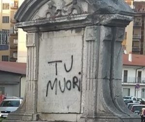 Benevento| Sarà ripulita l’epigrafe su Ponte Santa Maria della Libera