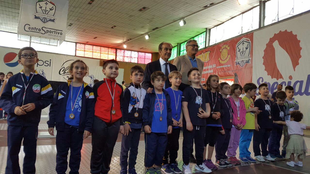 Vola in alto la Scherma di Benevento