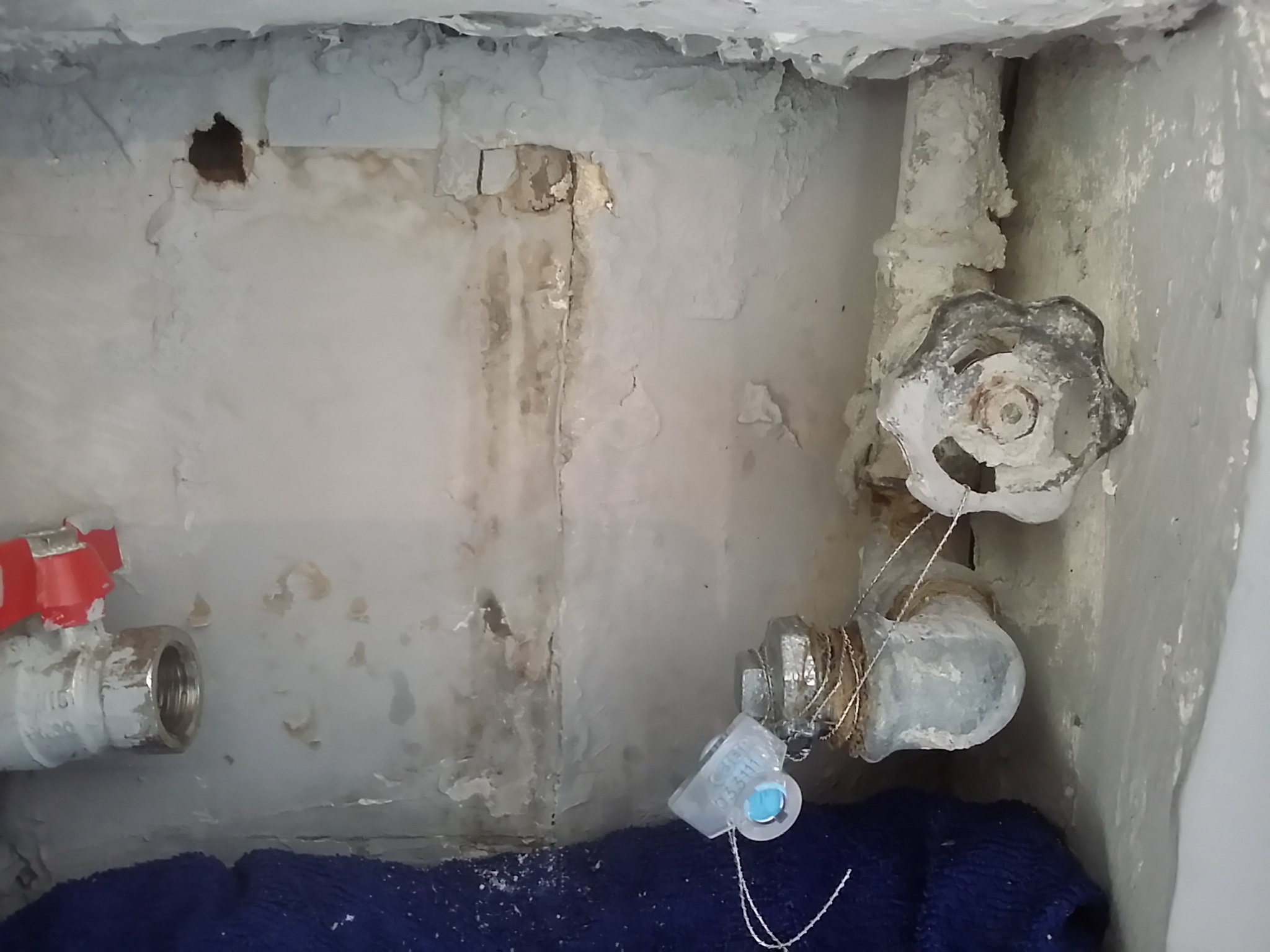 Benevento| Ennesimo allaccio abusivo Gesesa in città