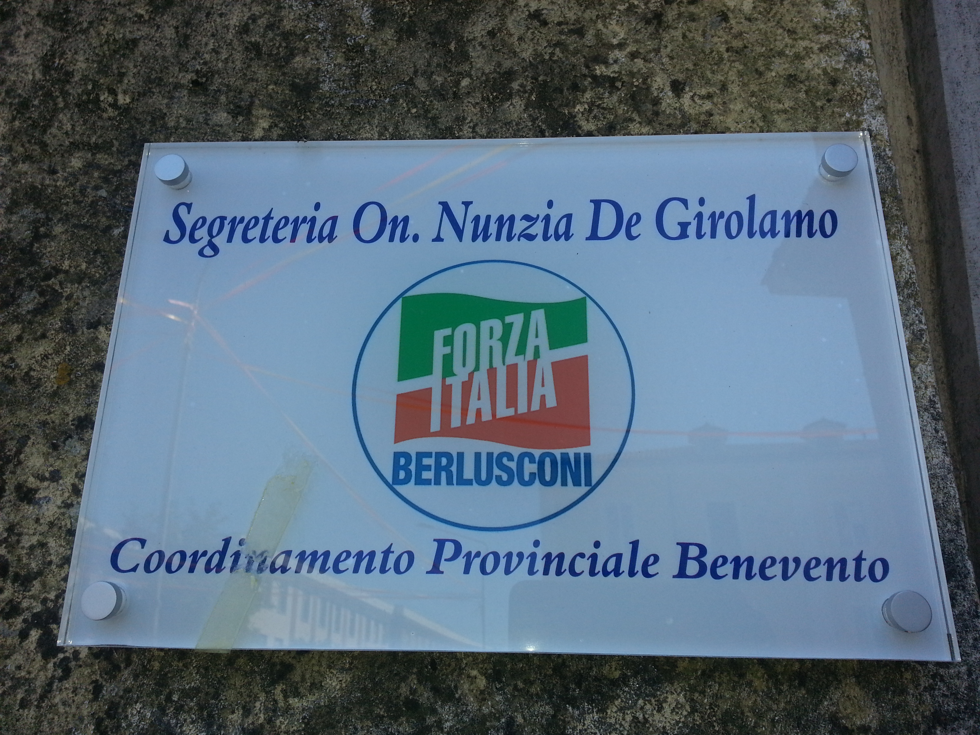 Benevento| Forza Italia, riunito gruppo consiliare. Nanni Russo in pausa di riflessione