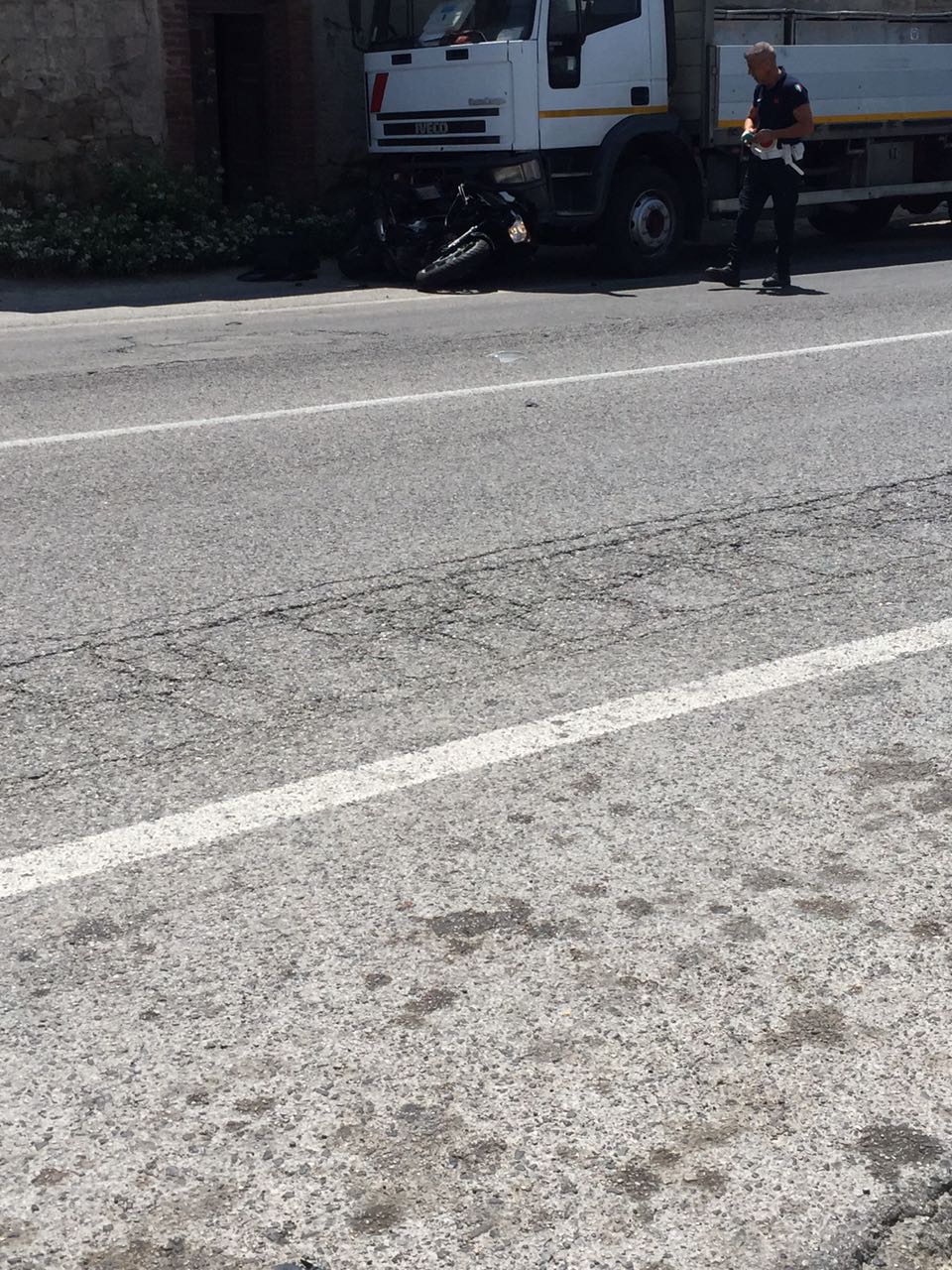 Benevento| Statale Appia, scooter contro camion. Ferito 35enne