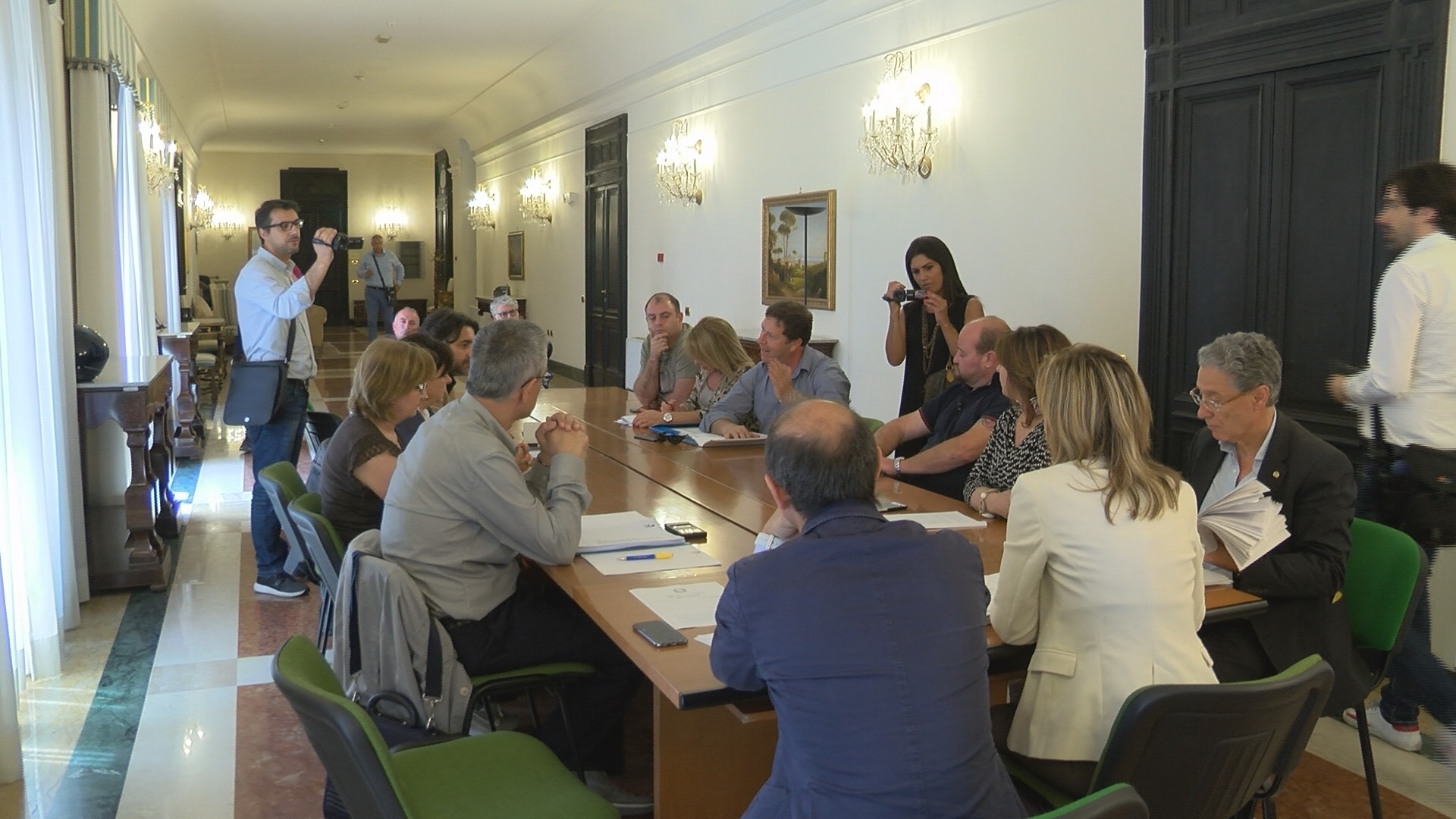 Avellino| Villa dei Pini: fumata bianca in Prefettura