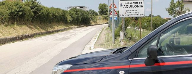 Aquilonia| Picchiano il proprietario di un bar e fuggono via: tre arresti