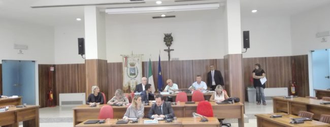 Avellino| La maggioranza non c’è: il sindaco non può spiegare le sue “dimissioni”