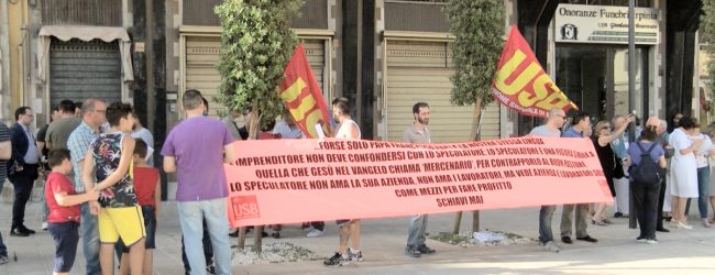 Avellino| “Diritti calpestati”: anche i lavoratori in piazza per il Vescovo
