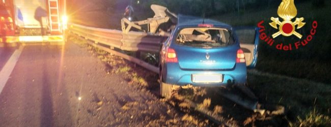 Tragedia a Grottaminarda, 22enne perde la vita in autostrada