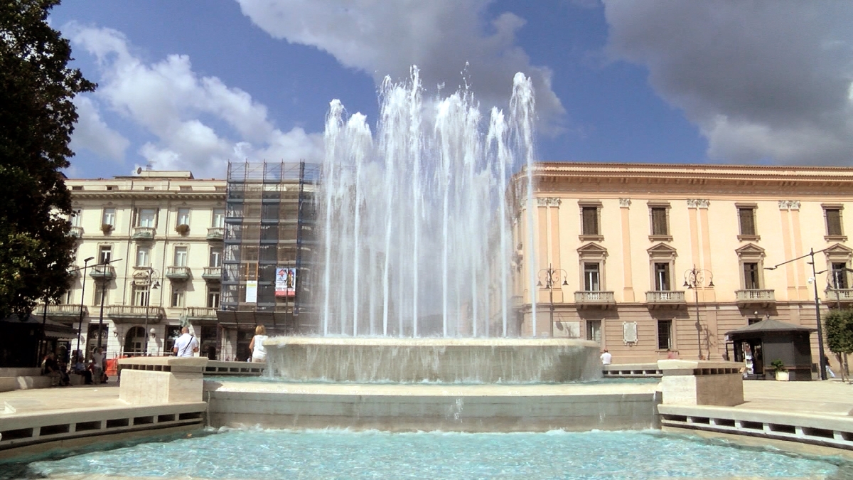 Avellino| Piazza Libertà (finalmente) c’è