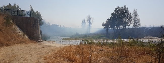 Benevento| Fiamme a Ponte Valentino