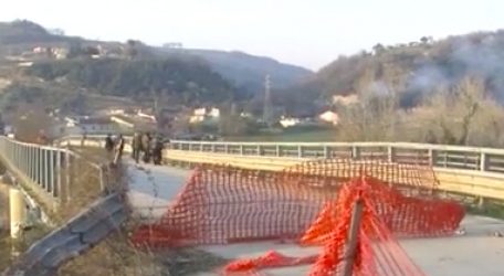 Riapre la Provinciale 106 Ponte- Torrecuso