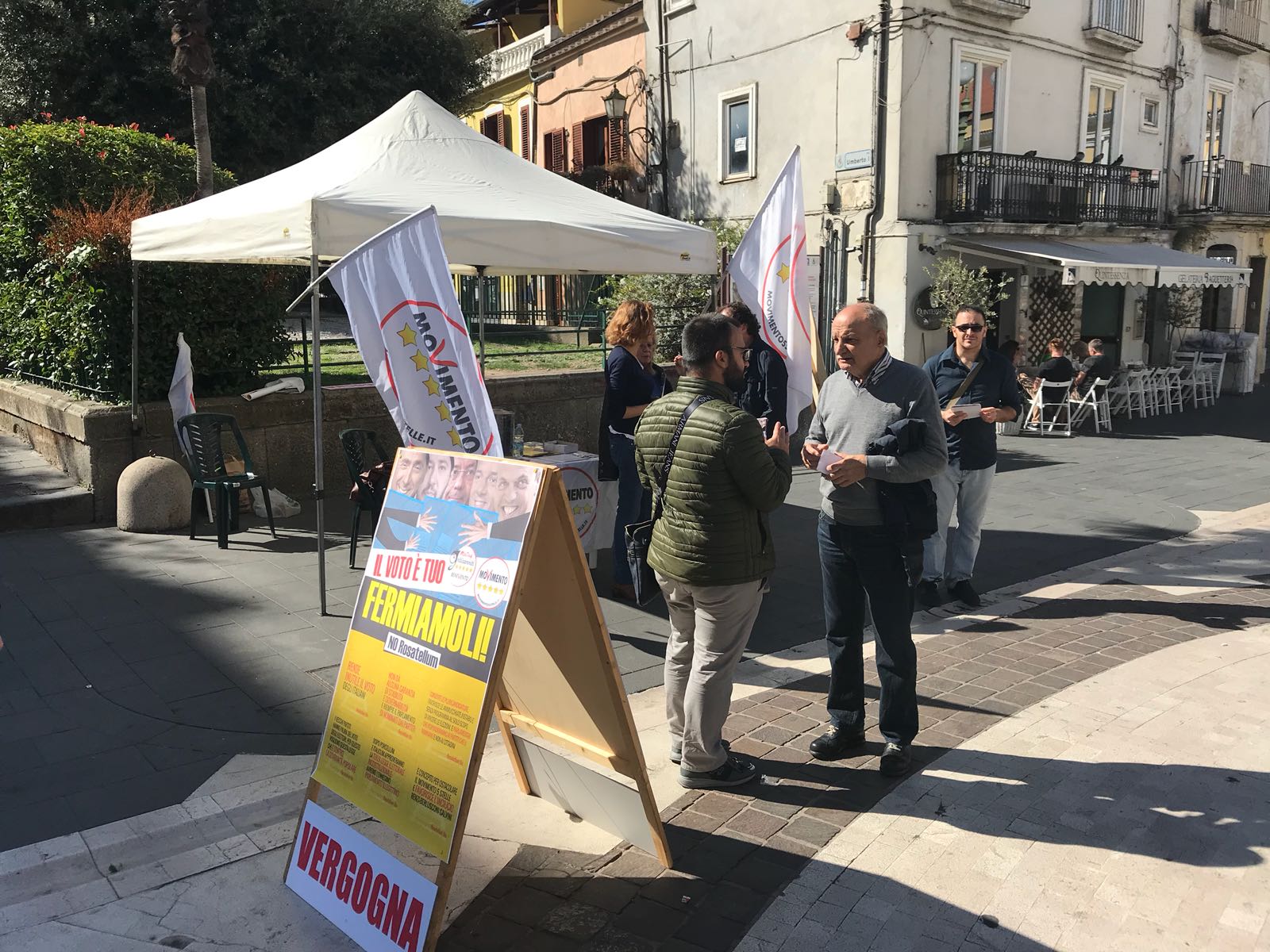 Benevento| Meetup Grillini: un gazebo contro la Legge Elettorale