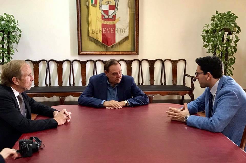 Benevento| Visita del professor Penninghton al Comune