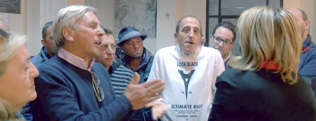 Avellino| Parcheggiatori-Comune, parti sempre più distanti