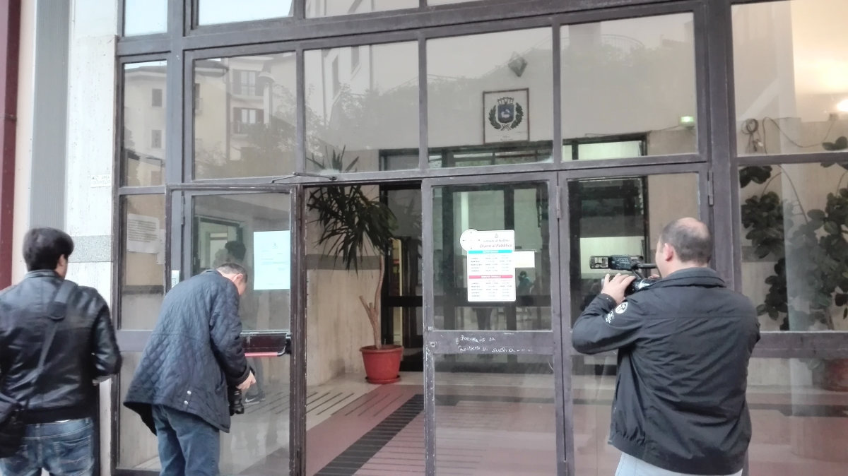 Avellino| Teatro Gesualdo, ore decisive per il futuro. Tutto in gran segreto