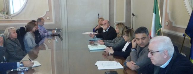 Avellino| Caos Scuole: due tavoli per il Mancini