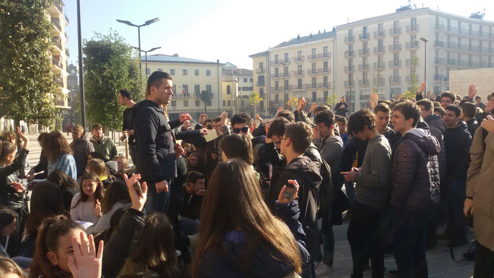 Avellino| Svolta “Mancini”: tornano le lezioni di mattina